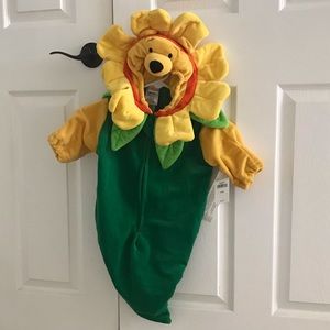 Winnie the Pooh baby costume 🎃 Disney store